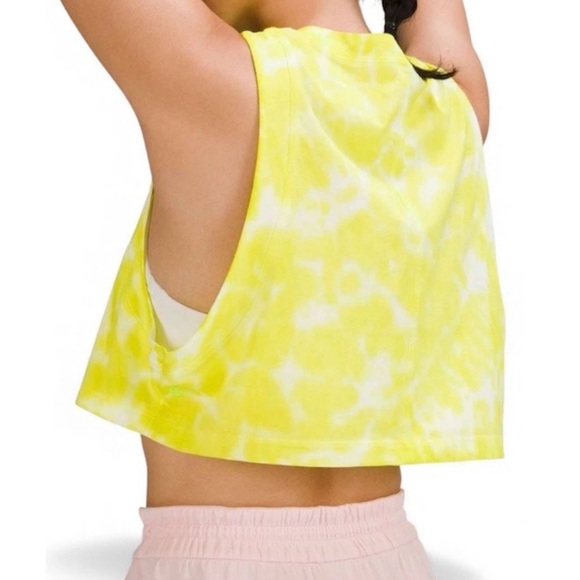 NWT Lululemon Women’s Size 8 All Yours Crop Tank Tie Dye MAR5 - Picture 2 of 7